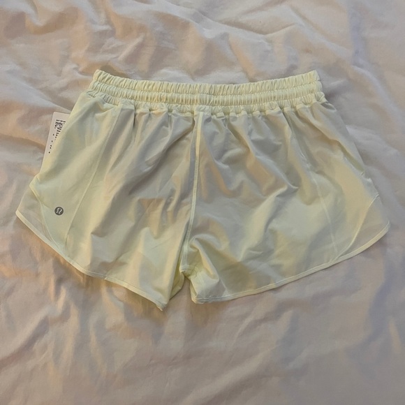 NWT Hotty Hot Low Rise Short 4” Lined Size 12 - Picture 5 of 6